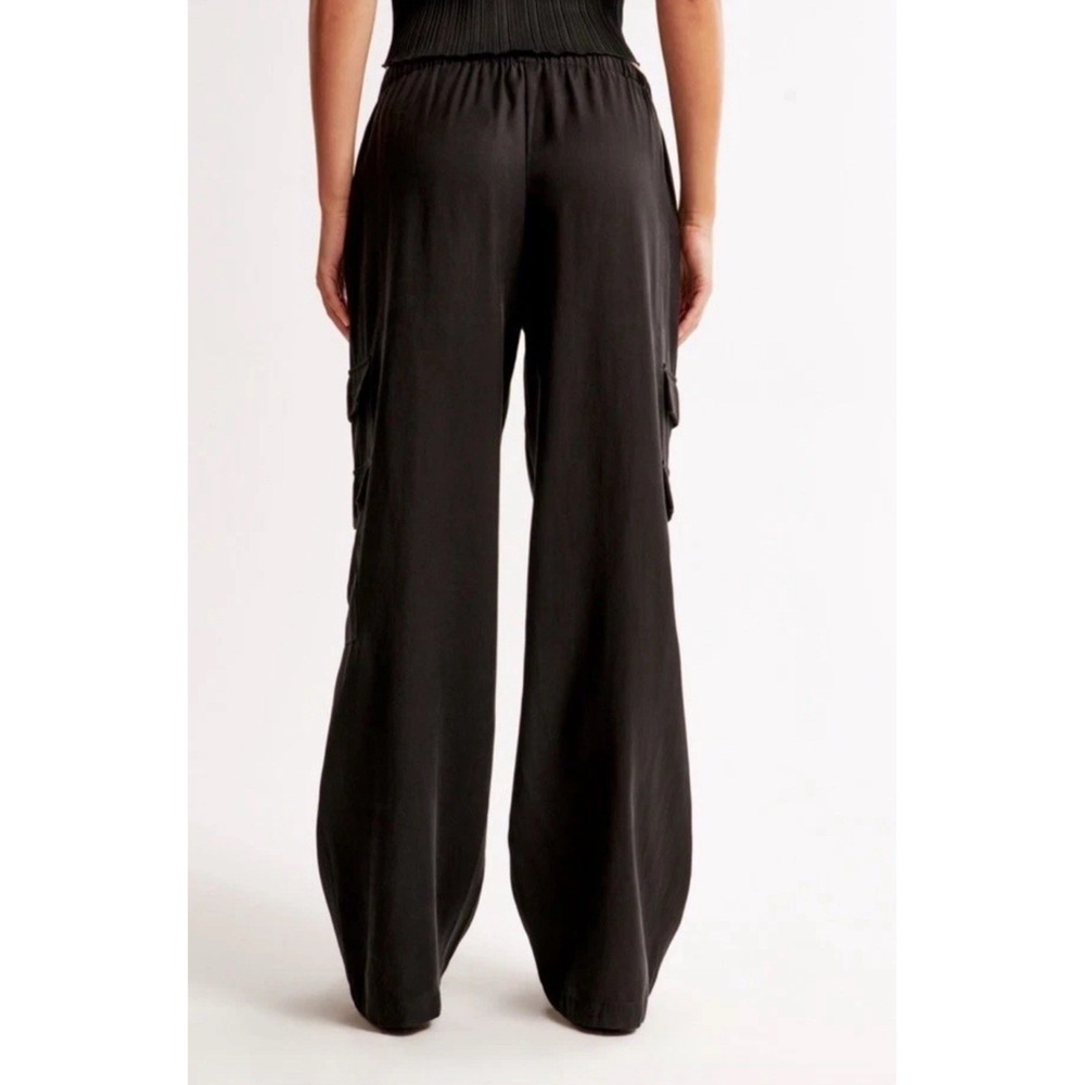 Abercrombie & Fitch Black Cargo Pants L Short Elastic Waist Wide Leg Pockets - Picture 2 of 16